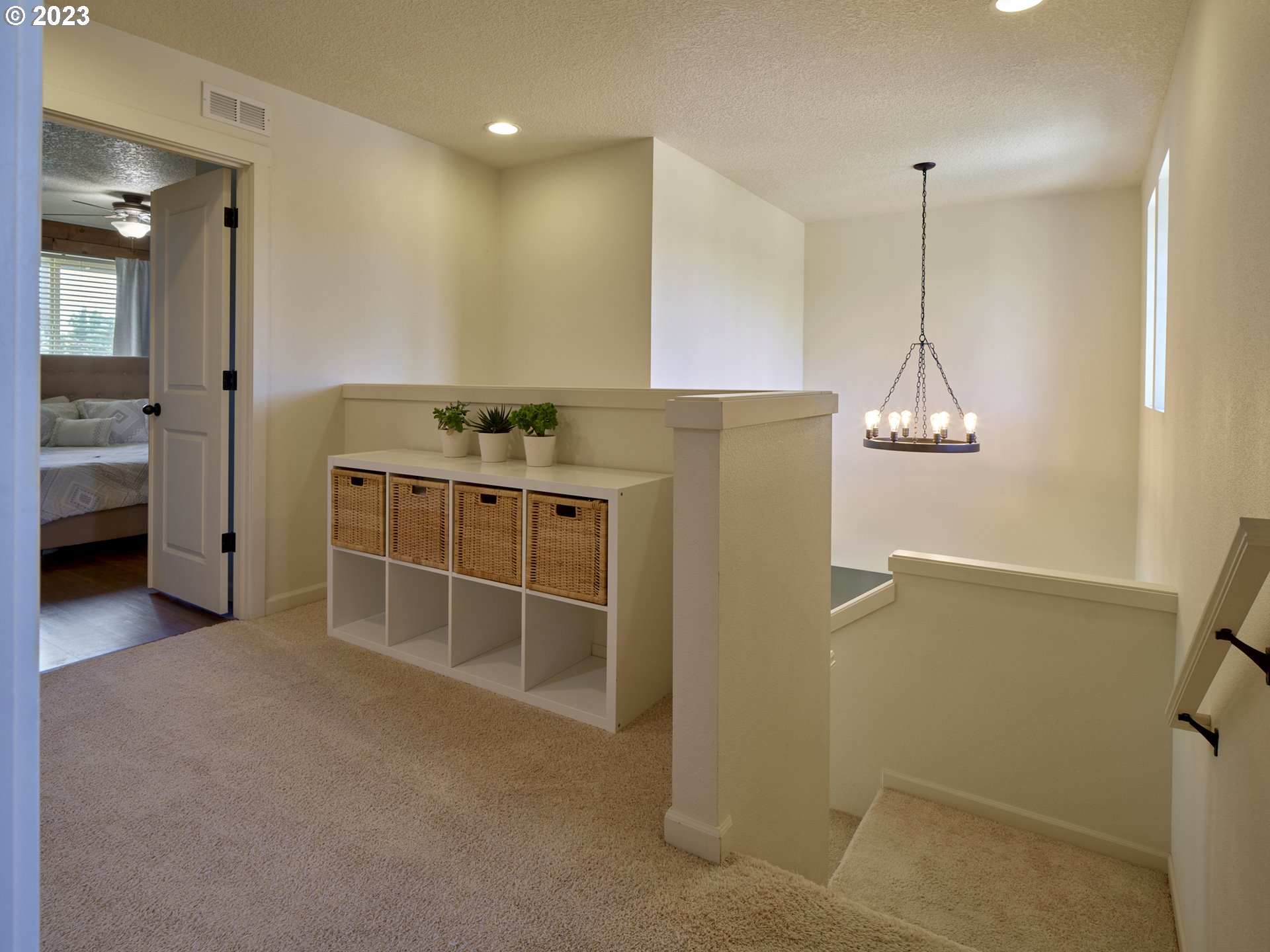 3551 North 1st Street Ridgefield, WA 98642 - Photo 14 of 38 a room with a furniture and entryway