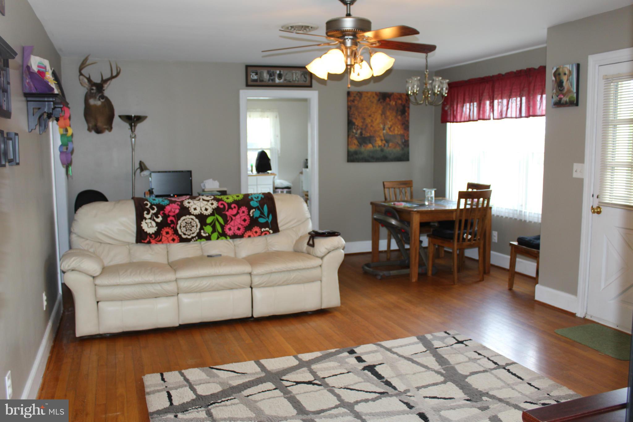 3 Liberty Street Ridgely, MD 21660 - Photo 4 of 25 Living Room