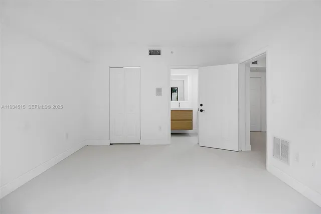 $5,000 | 3204 Bird Avenue, Unit 119, Miami, FL 33133