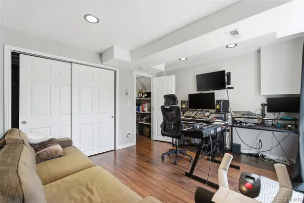 $3,800 | 5127 South Malaya Court, Centennial, CO 80015