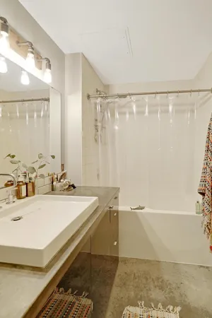 $317,500 | 250 Park Avenue, Unit 305, Minneapolis, MN 55415