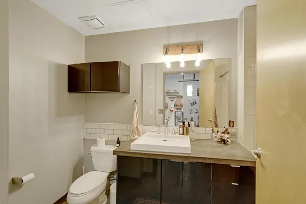 $317,500 | 250 Park Avenue, Unit 305, Minneapolis, MN 55415