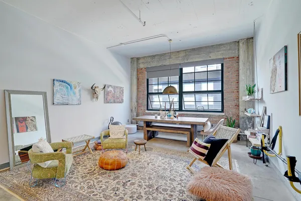 $317,500 | 250 Park Avenue, Unit 305, Minneapolis, MN 55415