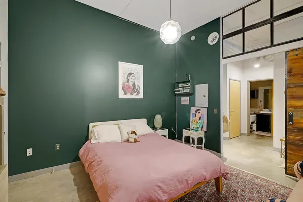 $317,500 | 250 Park Avenue, Unit 305, Minneapolis, MN 55415