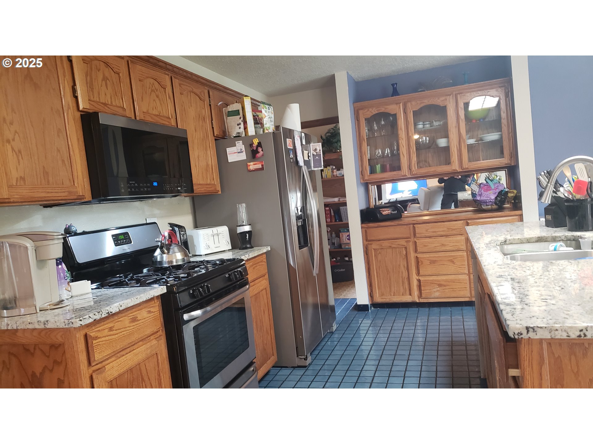 1026 Southeast 213th Avenue Gresham, OR 97030 - Photo 17 of 27 Bedroom, Owner's Suite