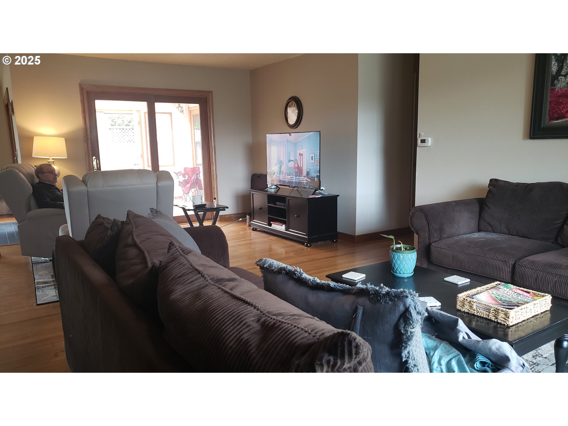 1026 Southeast 213th Avenue Gresham, OR 97030 - Photo 27 of 27 Attached Bathroom #2