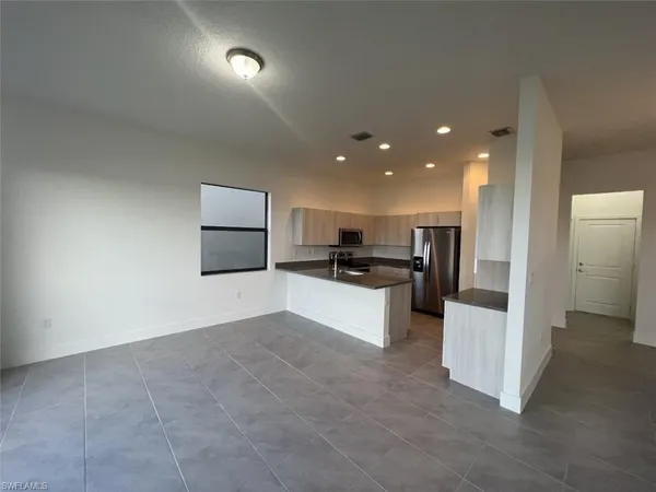 $2,500 | 5657 Agostino Way Avenue, Immokalee, FL 34142