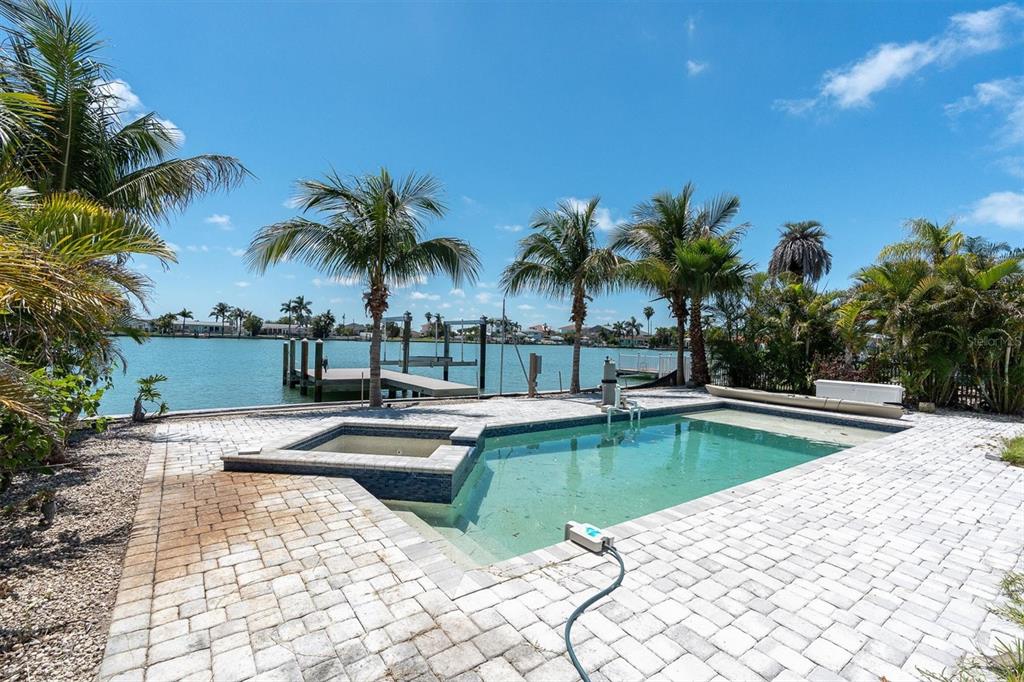 575 Crystal Drive Madeira Beach, FL 33708 - Photo 18 of 24