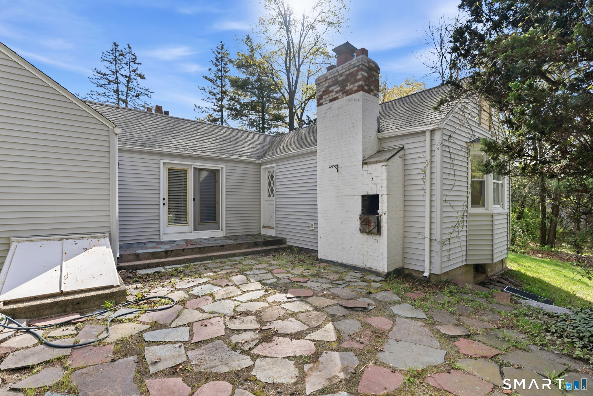 59 Thornbush Road Wethersfield, CT 06109 - Photo 22 of 33 with access to kitchen, living room and primary bedroom