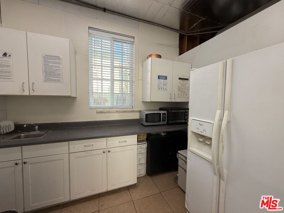 7304 Canby Avenue Reseda, CA 91335 - Photo 34 of 35