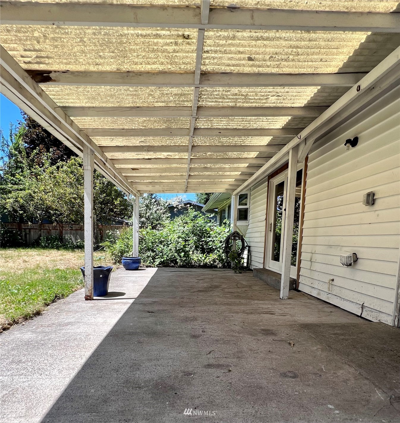 1166 Brookdale Road East Tacoma, WA 98445 - Photo 16 of 20 a view of a porch with seating space