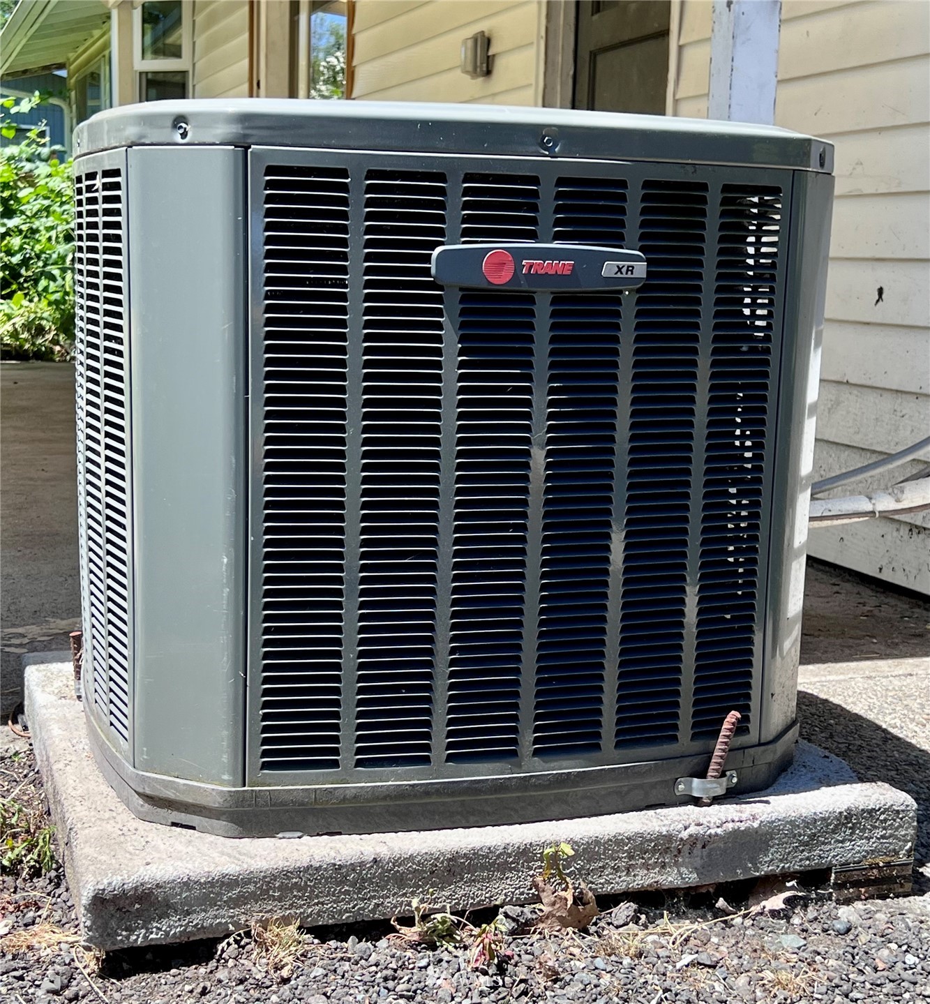 1166 Brookdale Road East Tacoma, WA 98445 - Photo 18 of 20 a view of a door of the house