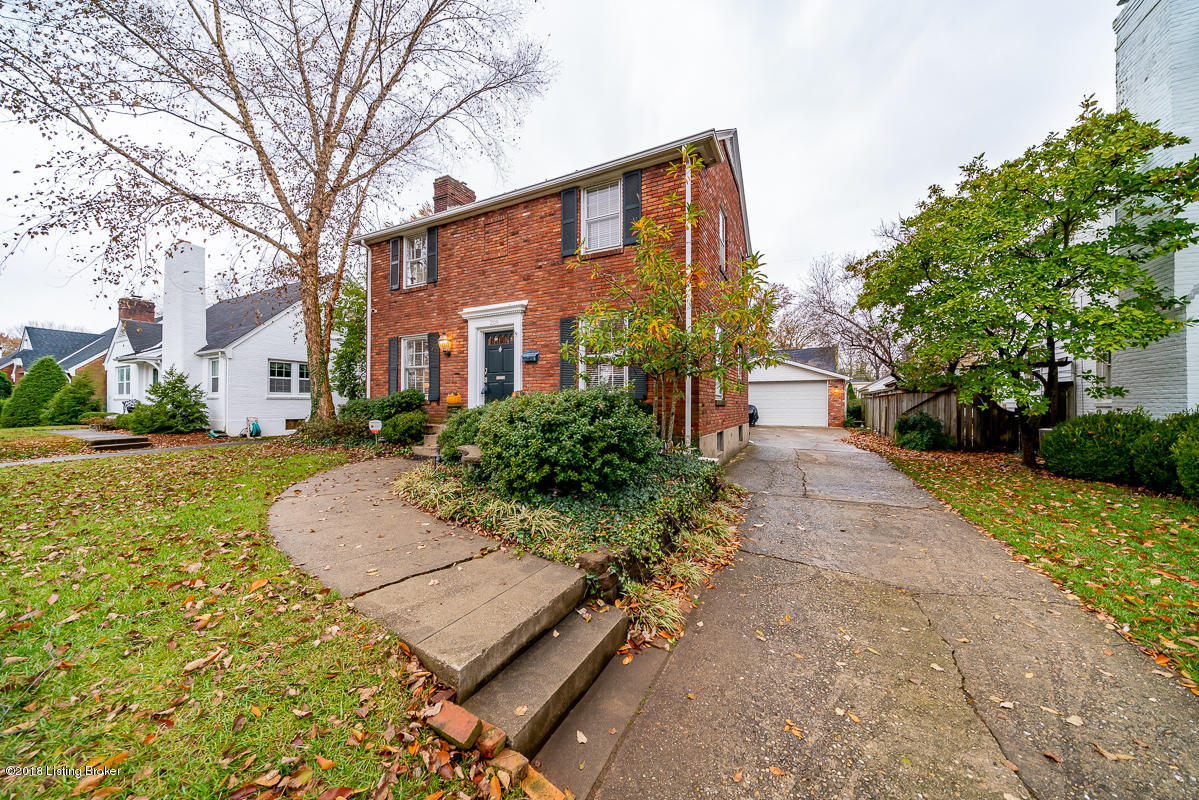 208 Don Allen Road Louisville, KY 40207 - Photo 5 of 54 208 Don Allen Rd L-59
