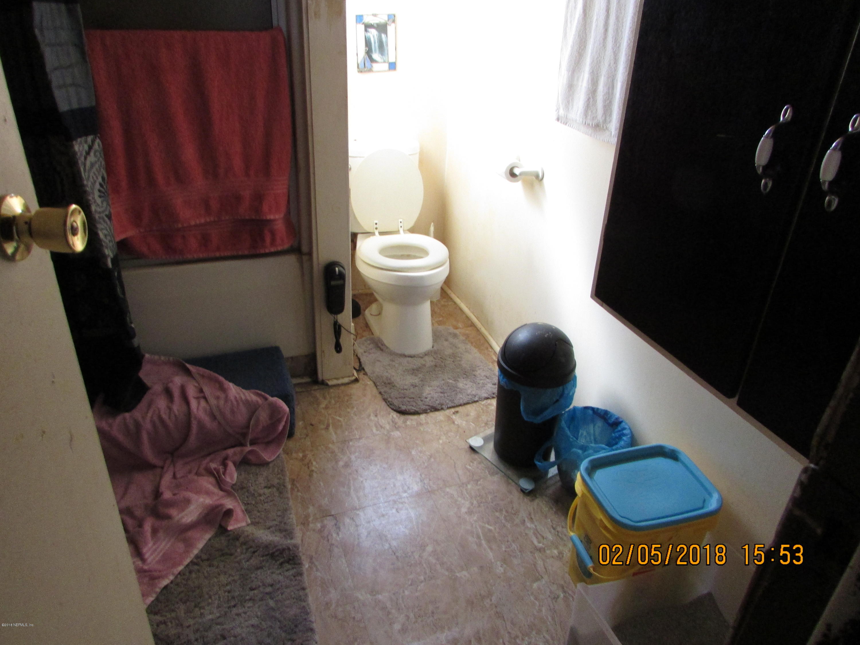 54219 Heron Road Callahan, FL 32011 - Photo 4 of 15 Bathroom
