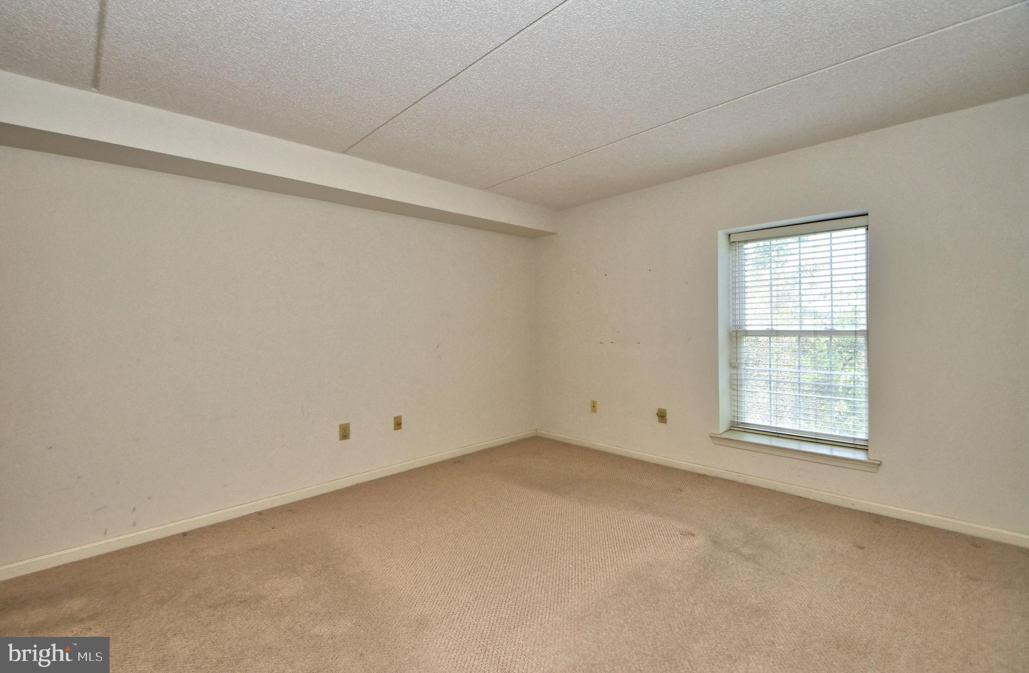 624 Brandon Road Norristown, PA 19403 - Photo 11 of 17 Gallery Image 11