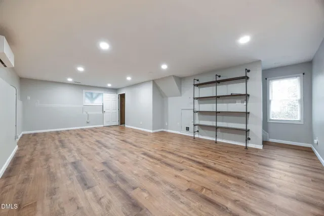 a view of empty room