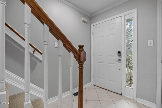 a view of an entryway