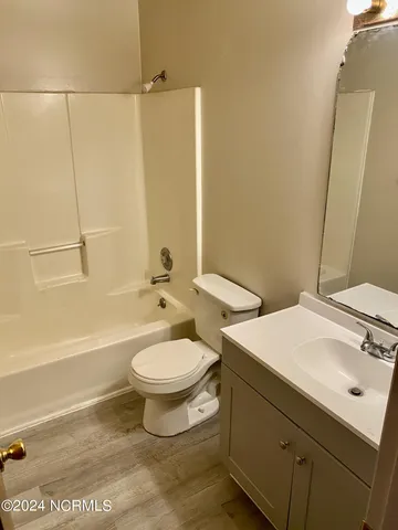 $775 | 1008 Peed Drive, Unit 11, Greenville, NC 27834