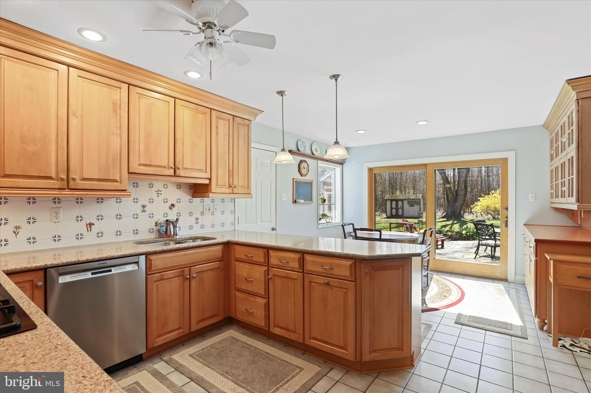 343 Richard Road Yardley, PA 19067 - Photo 13 of 32 Gallery Image 13