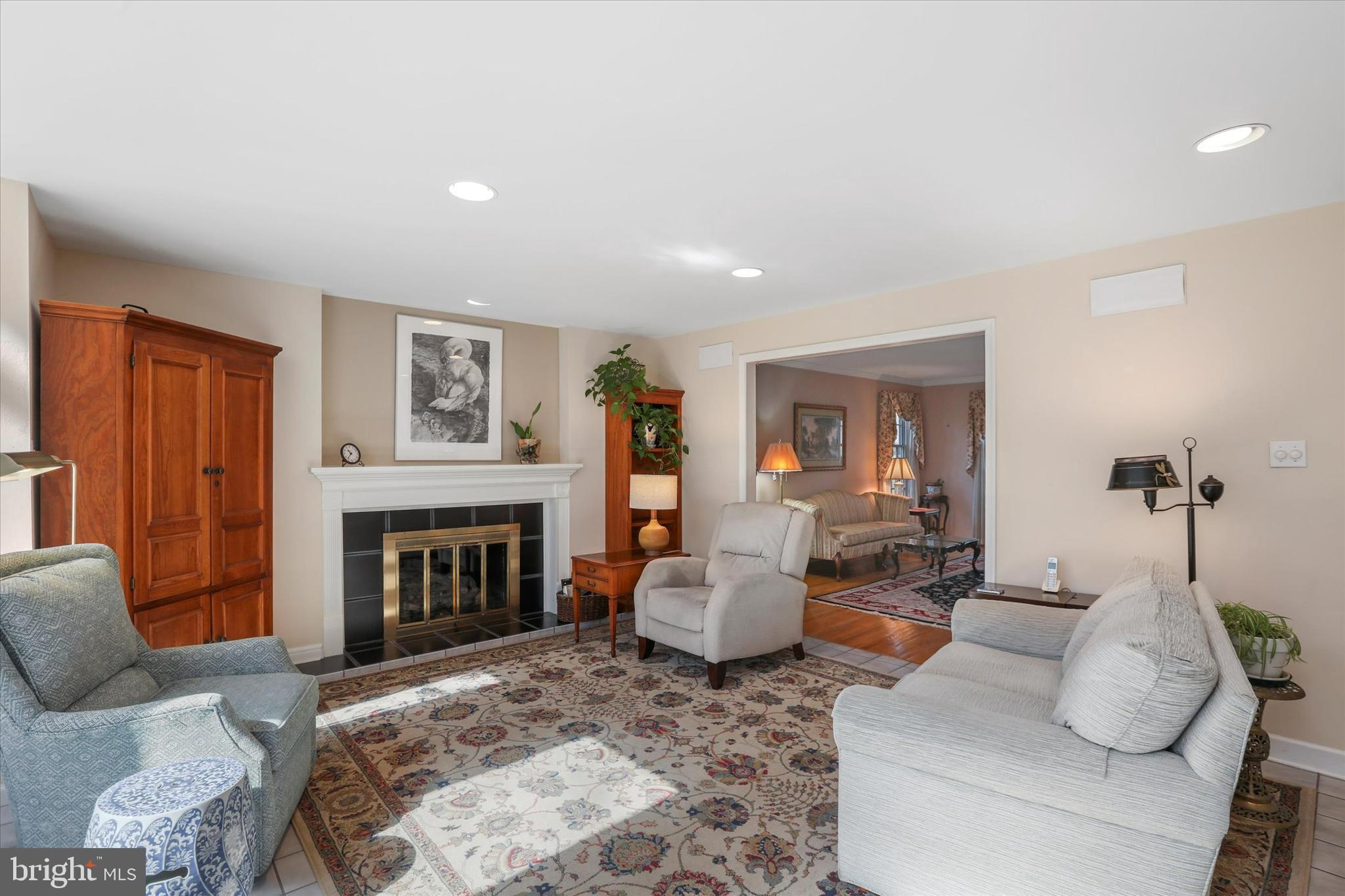 343 Richard Road Yardley, PA 19067 - Photo 7 of 32 Gallery Image 7