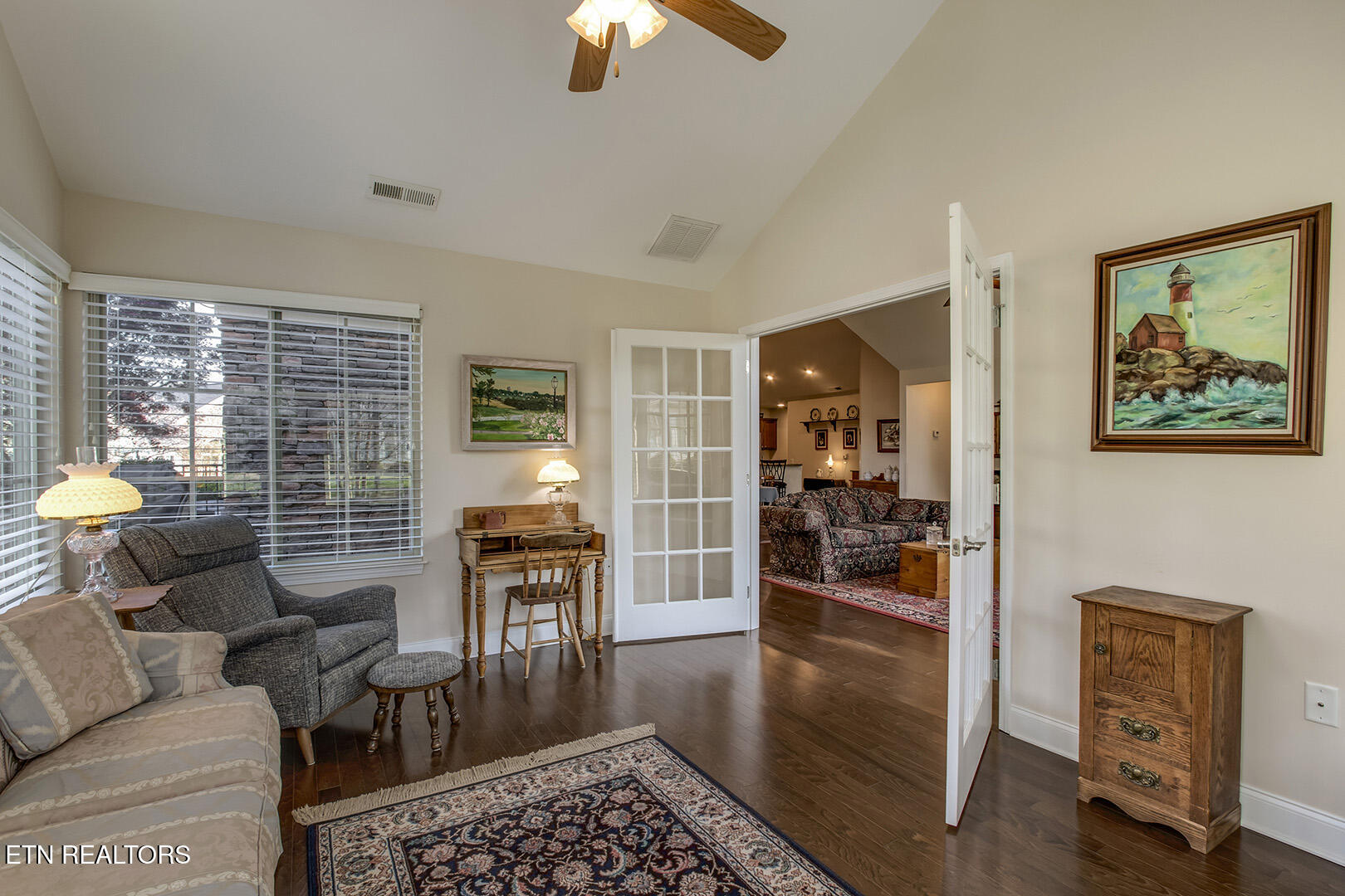 811 Pryse Farm Boulevard Knoxville, TN 37934 - Photo 13 of 42 13_PryseFarmBlvd_811_SunRoom02