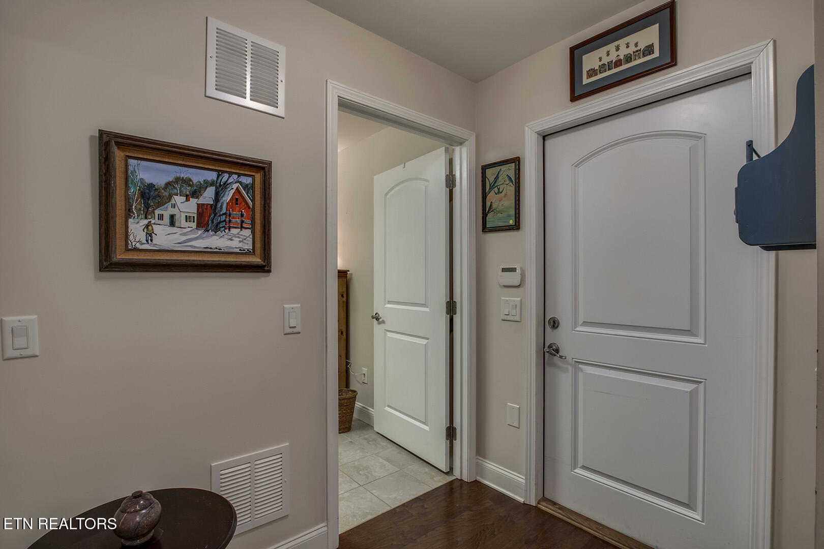 811 Pryse Farm Boulevard Knoxville, TN 37934 - Photo 21 of 42 21_PryseFarmBlvd_811_MudRoom01