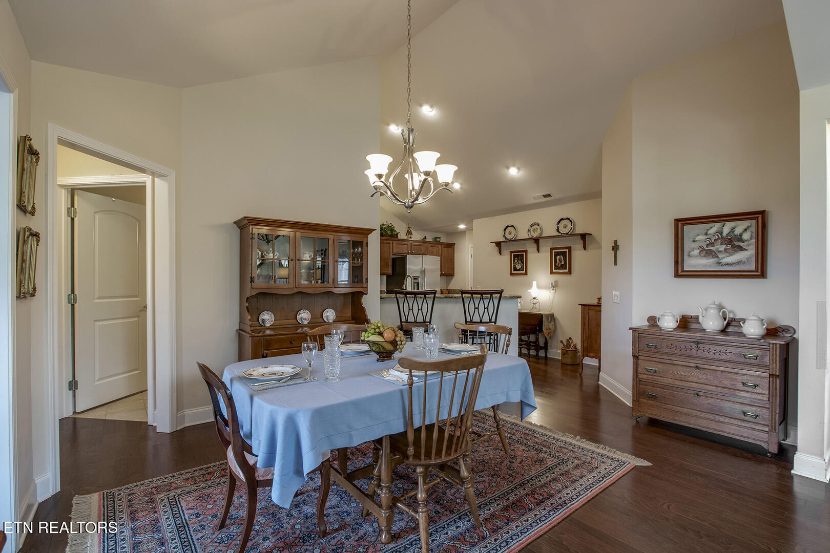 811 Pryse Farm Boulevard Knoxville, TN 37934 - Photo 37 of 42 37_PryseFarmBlvd_811_Dining05
