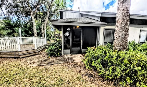 $2,395 | 7805 Pine Trace Drive, Unit 18, Sarasota, FL 34243