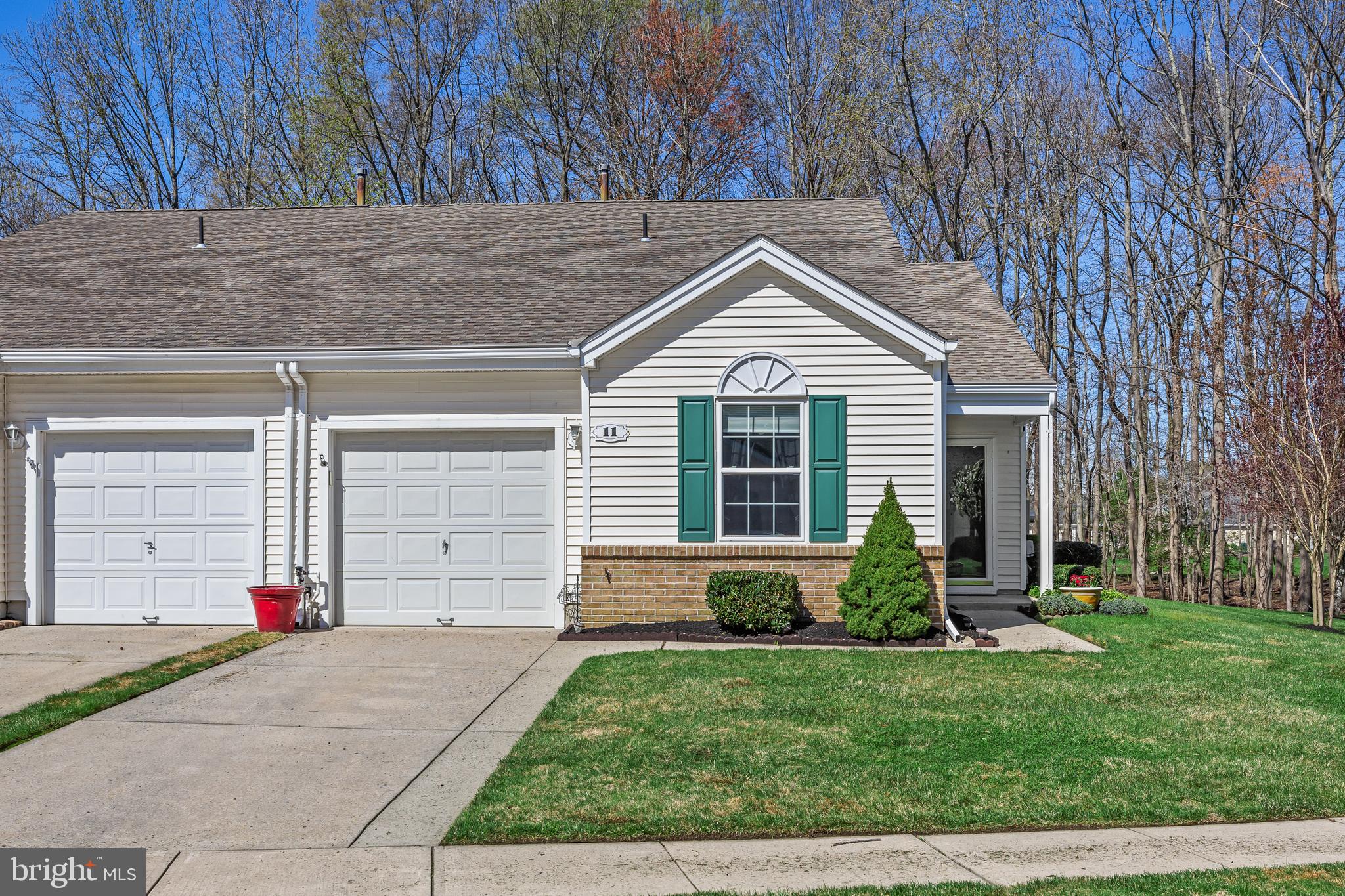 11 Bittersweet Place Mount Laurel, NJ 08054 - Photo 2 of 7