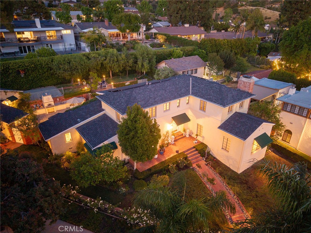 537 Cumberland Road Glendale, CA 91202 - Photo 5 of 74