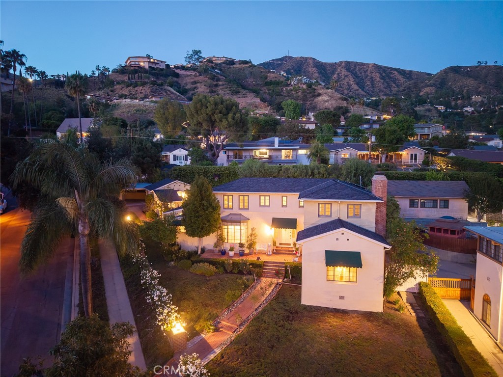 537 Cumberland Road Glendale, CA 91202 - Photo 6 of 74