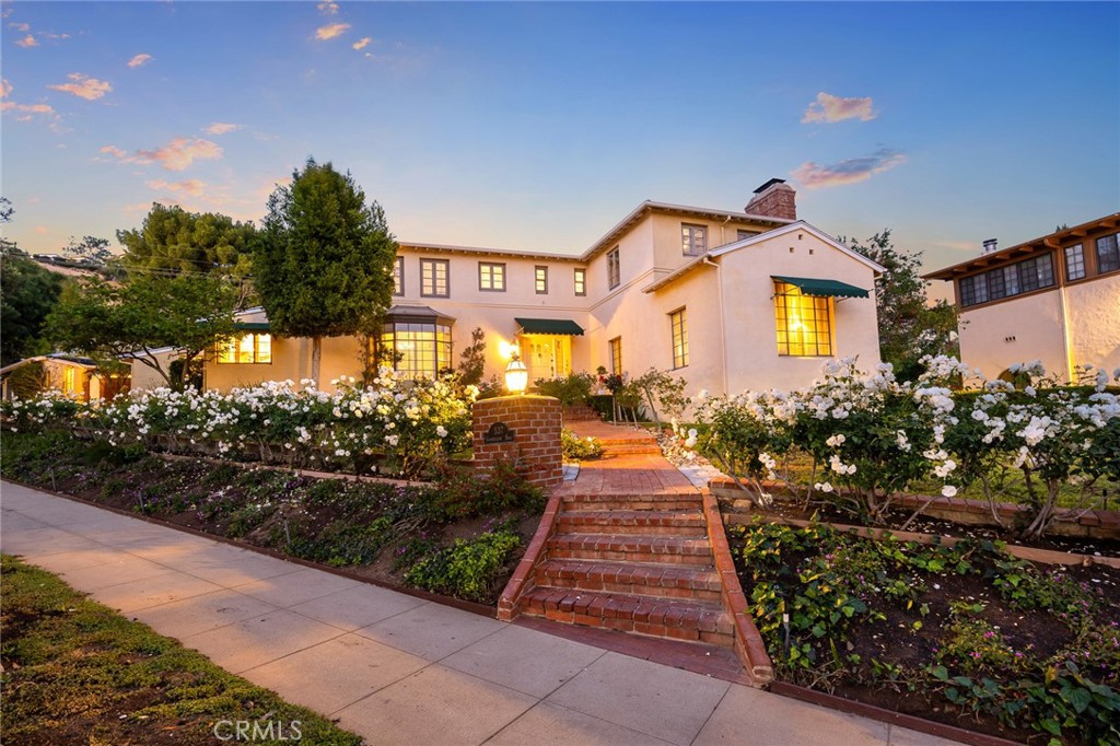 537 Cumberland Road Glendale, CA 91202 - Photo 8 of 74