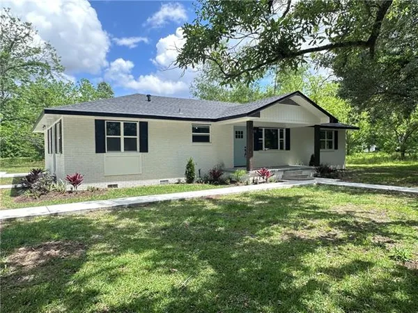 $229,000 | 7011 Highway 107, Plaucheville, LA 71362