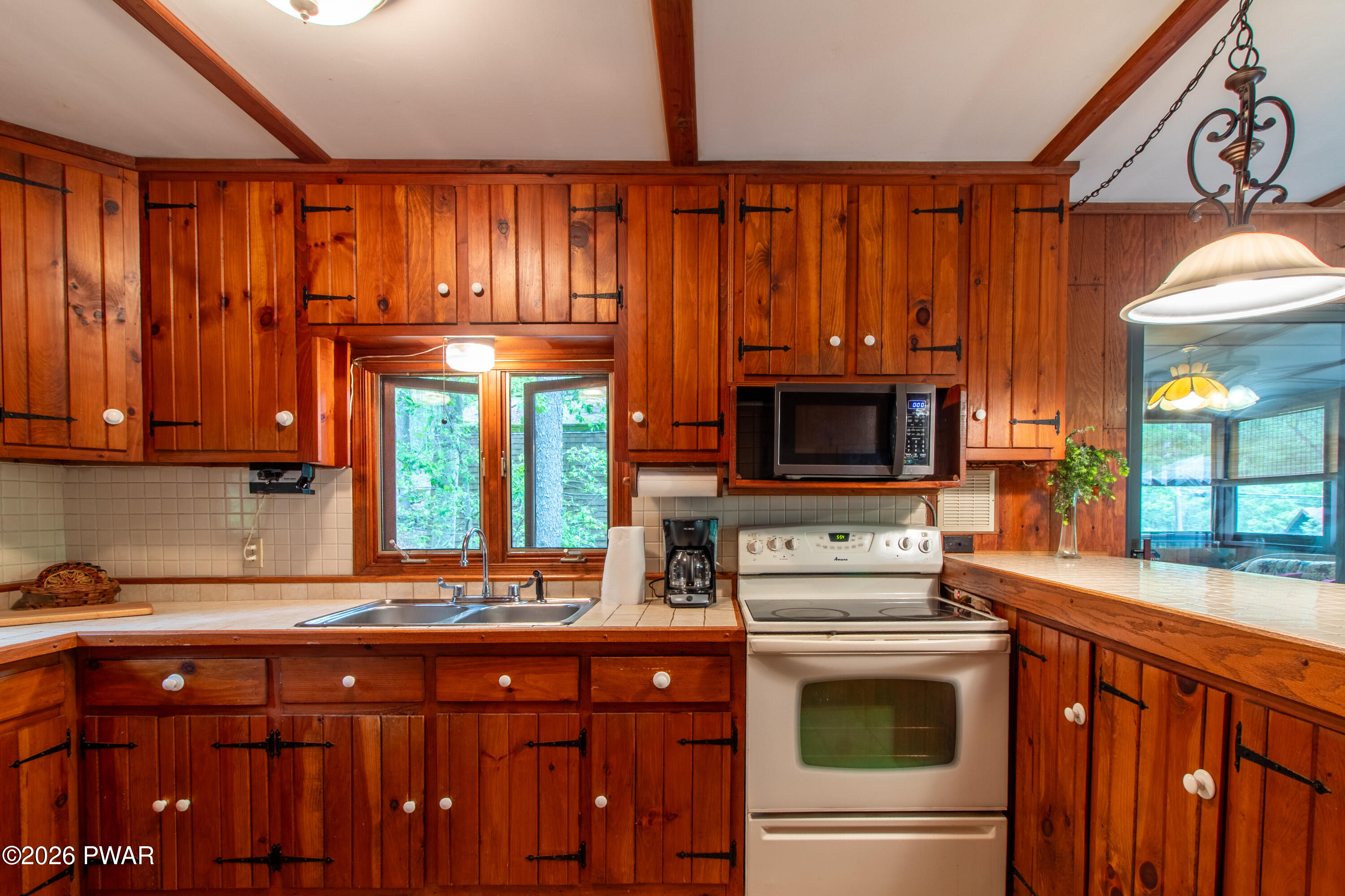 47 Deerfoot Road Lake Ariel, PA 18436 - Photo 8 of 41 Gallery Image 8