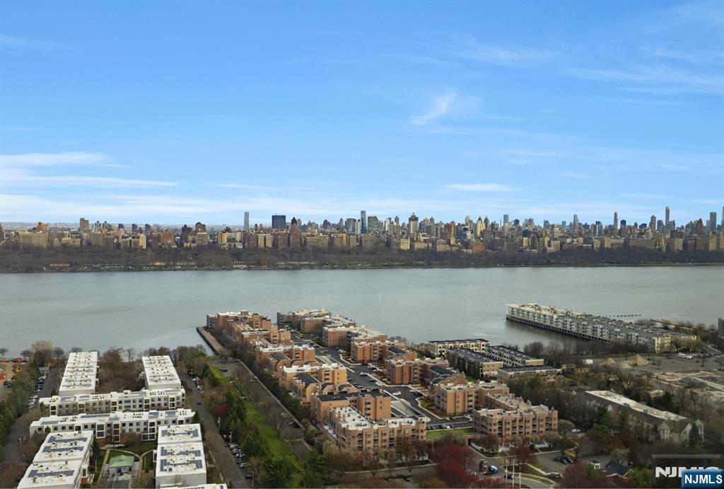 250 Gorge Road, Unit 28D Cliffside Park, NJ 07010 - Photo 32 of 40