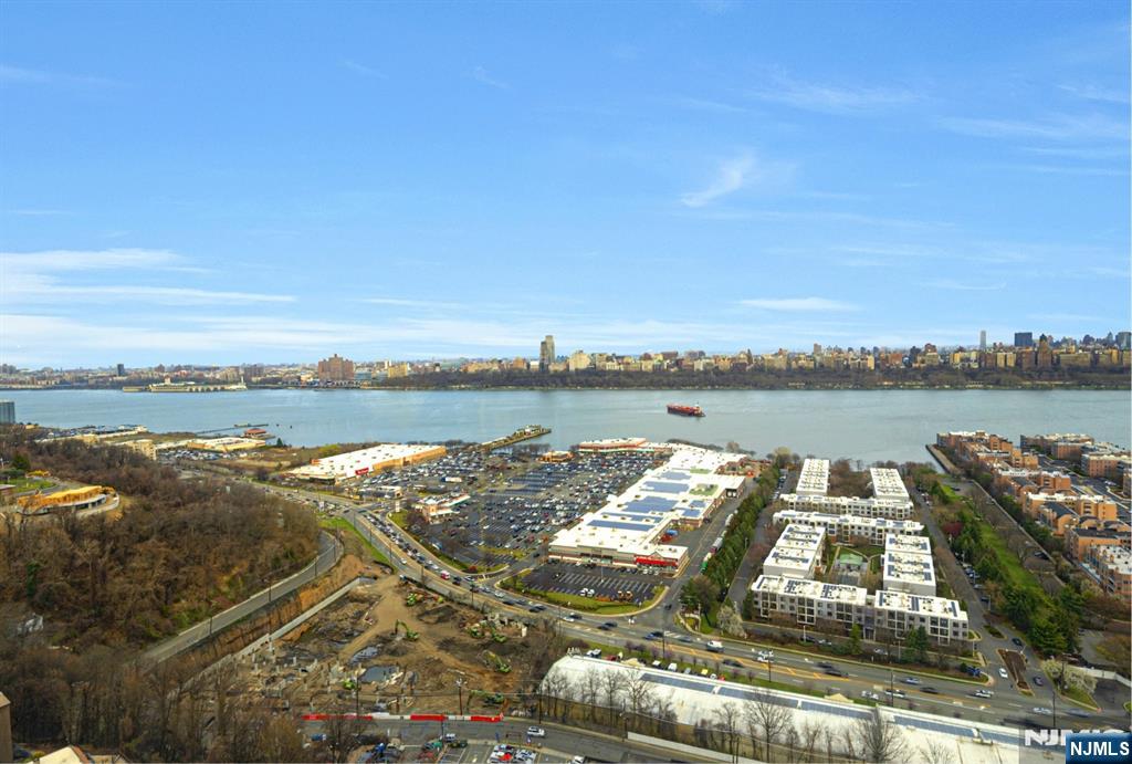 250 Gorge Road, Unit 28D Cliffside Park, NJ 07010 - Photo 33 of 40