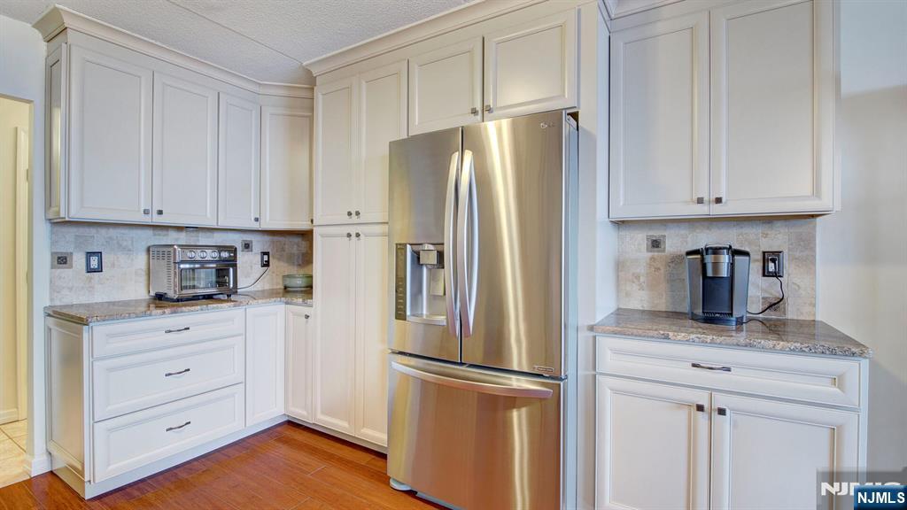 250 Gorge Road, Unit 28D Cliffside Park, NJ 07010 - Photo 7 of 40