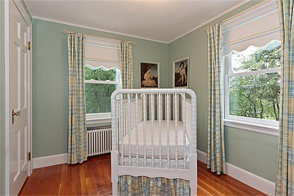 103 Glenburn Road Arlington, MA 02476 - Photo 13 of 20 Gallery Image 13