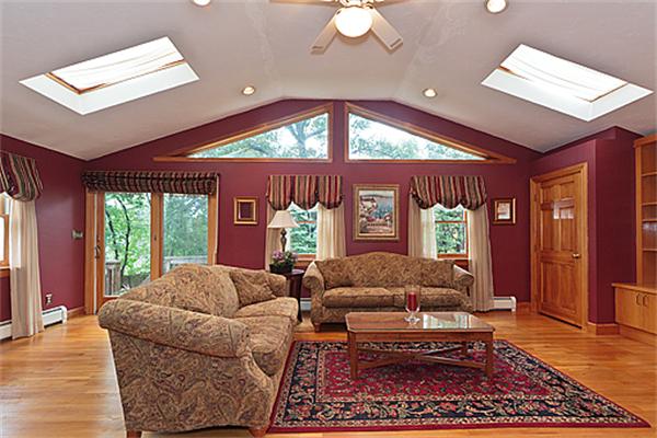 103 Glenburn Road Arlington, MA 02476 - Photo 5 of 20 Gallery Image 5