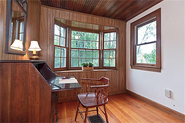 103 Glenburn Road Arlington, MA 02476 - Photo 7 of 20 Gallery Image 7