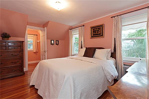 103 Glenburn Road Arlington, MA 02476 - Photo 10 of 20 Gallery Image 10