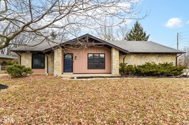 $249,900 | 6622 Sunflower Court, Indianapolis, IN 46214
