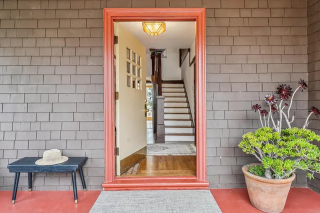 $1,995,000 | 1960 El Dorado Avenue, Berkeley, CA 94707