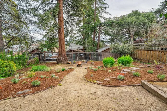 $1,995,000 | 1960 El Dorado Avenue, Berkeley, CA 94707