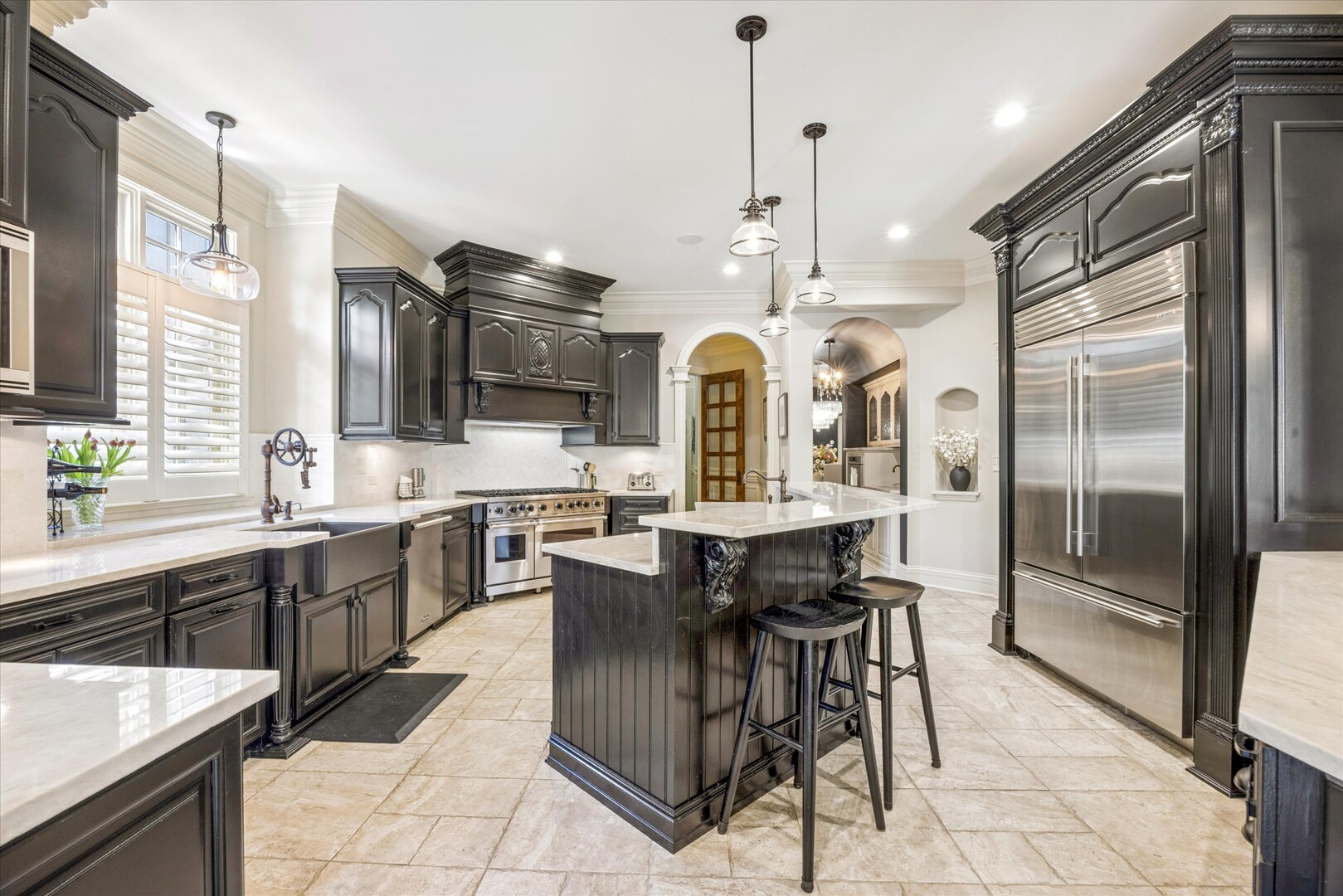 561 Walker Road Hinsdale, IL 60521 - Photo 14 of 52 Gallery Image 14