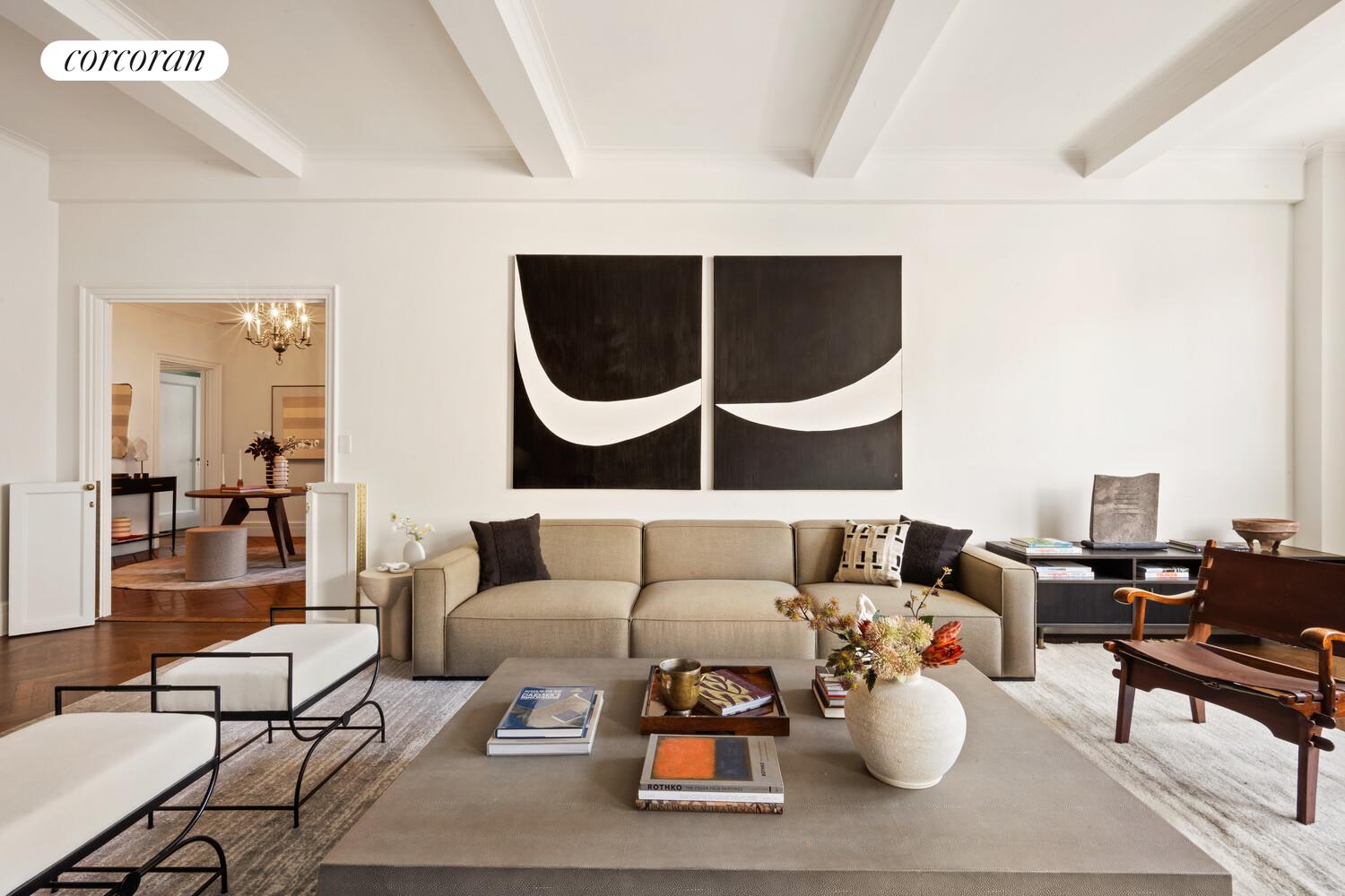 33 East 70th Street, Unit 5E Manhattan, NY 10021 - Photo 2 of 11