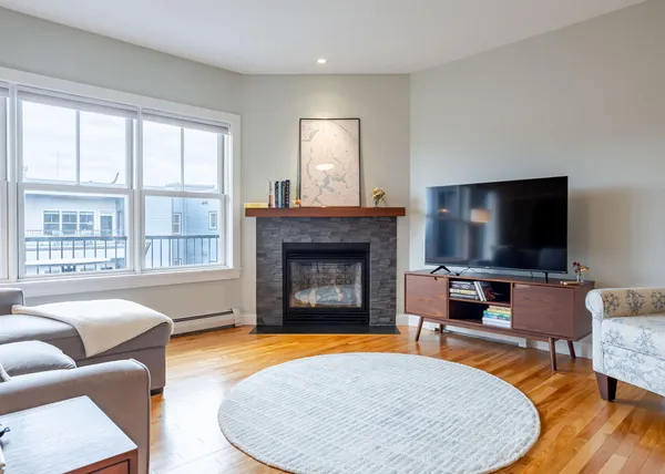 $699,000 | 72 Ocean Street, Unit 309, South Portland, ME 04106