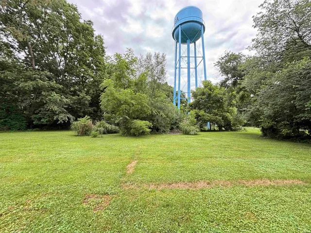 $27,000 | 304 S 7th Street, Cayuga, IN 47928