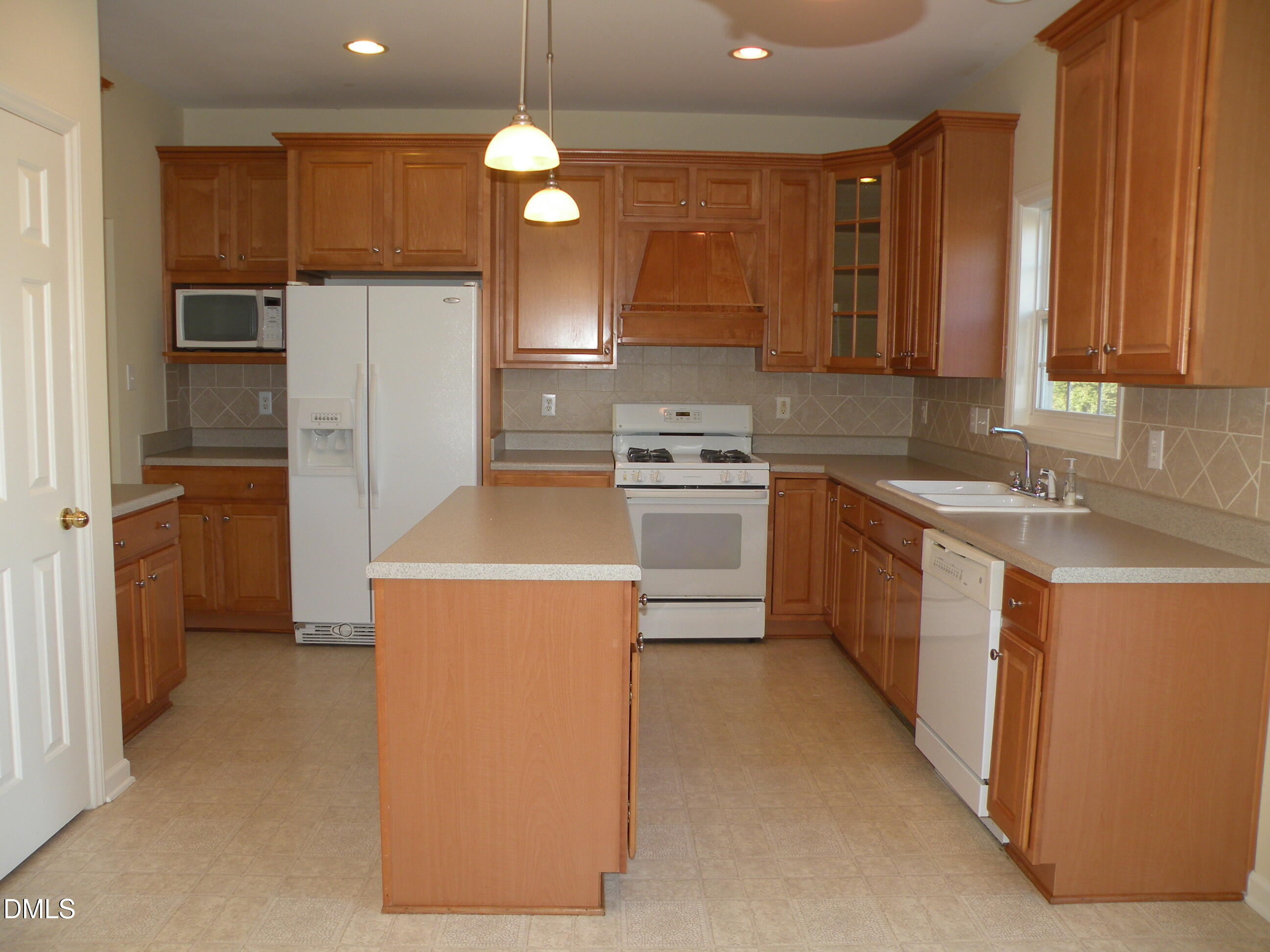 107 Baccalaureate Boulevard Durham, NC 27713 - Photo 2 of 25 2-DSCN1482