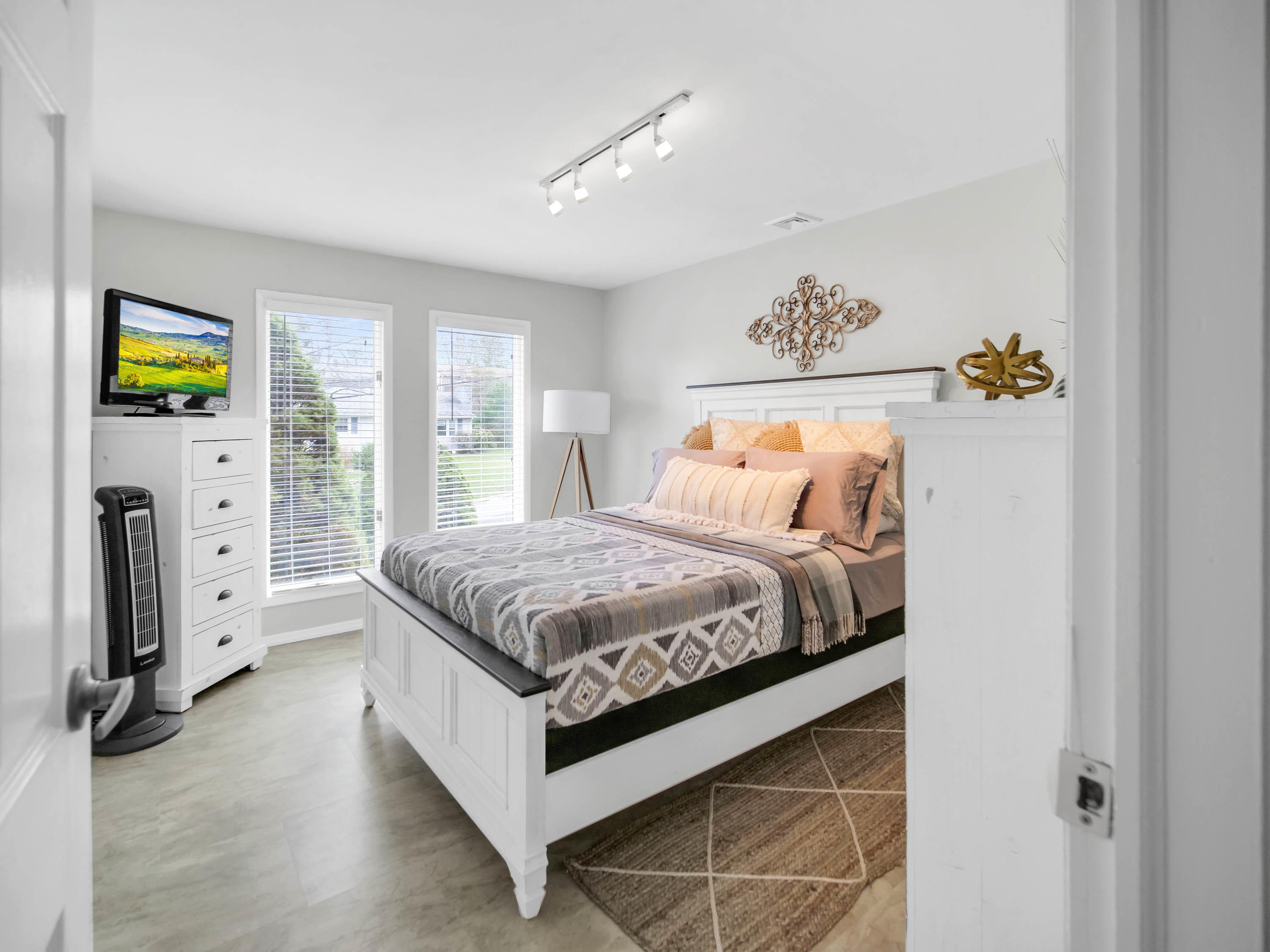 2553 Summit Road Manasquan, NJ 08736 - Photo 22 of 49 49